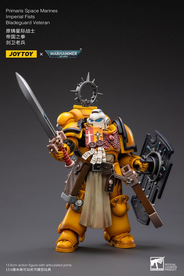 JoyToy Action Figure Warhammer 40K Imperial Fists Bladeguard Veteran